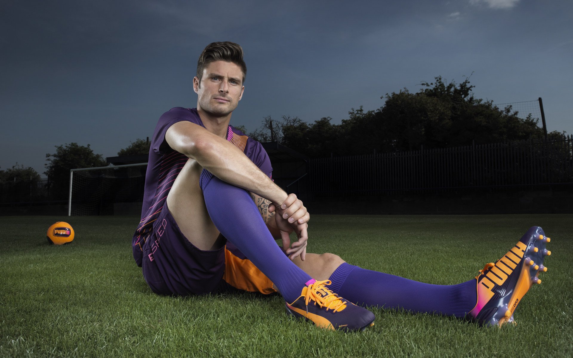 奥预赛中国队战平 球迷鼓励球队继续努力,奥预赛男足直播赛程